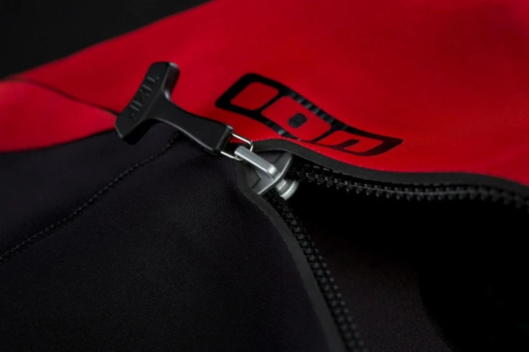 Ion-Fuse-Dry-Suit-Dry-Zip-Fuse-Feature.jpg