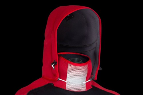 Ion-Fuse-Dry-Suit-removable-hood-Feature.jpg