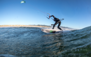 44210-3406_Deska_Kiteboarding_Duotone_2021_Wave_Surf_Wam_SLS_Kierunkowa.png