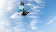 44210-3426_Deska_Kiteboarding_Duotone_2021_TwinTip_Select_SLS_Freeride.png