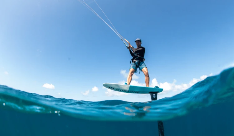 44900-3454_Deska_Duotone_2019_Kite_Foiling_Foilboarding_Indy_Kite.png