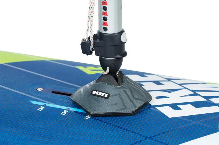 48500-7073_Mastbase Protector.jpg