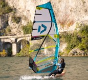 Duotone_2022_E_Pace_Windsurf-Sails-New-Model-White-Turquoise.jpg