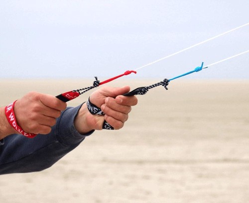 Straps-0n-hands-for-Paraflex-Basic-Kite.jpg