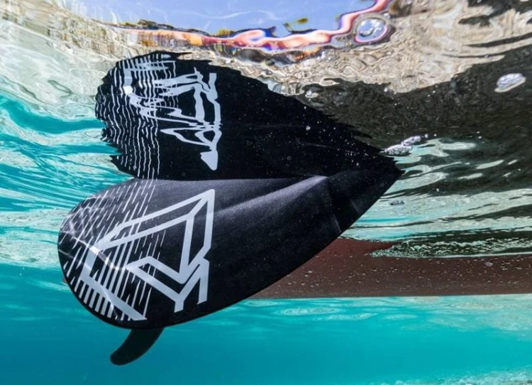 Wioslo-SUP-Aqua-Marina-Sports-III-with-blades.jpg