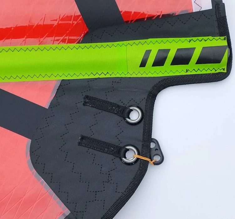 Windsurf-sail-Eagle-Xwind-PRO-cut-a-way-clew-2024.jpg