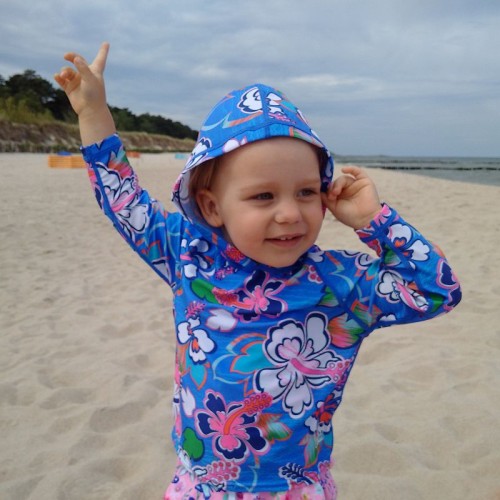 koszulka-Lycra-Dakine-Girls-Hoodie-Ocean-Flower.jpg