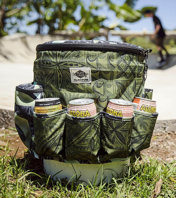 Torba-lodówka-Dakine-Party-Bucket--with-drinks-inside-Plate-Lunch.jpg