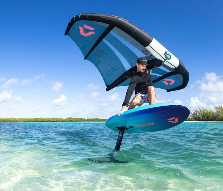 Ventis-wing-size-7.0-with-sky-free-board.jpg