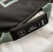 Pokrowiec-na-deskę-windsurf-ion-board-bag-core-handle-2025.jpg