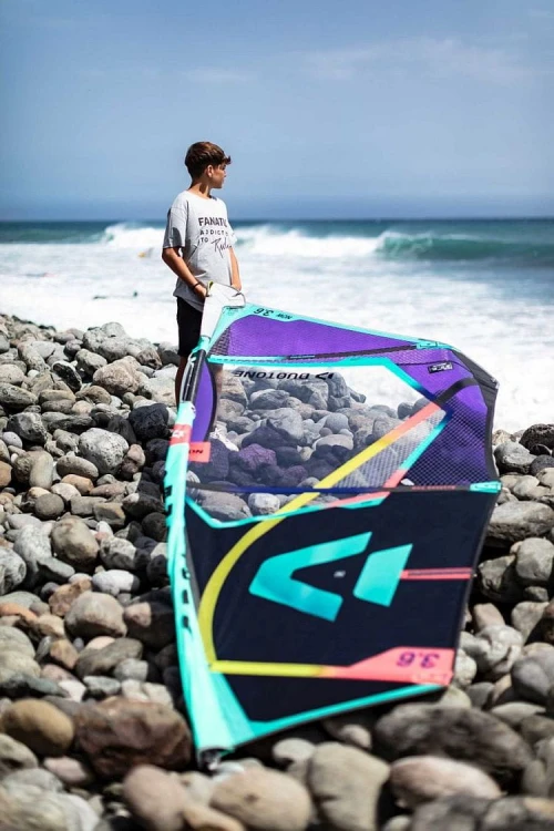 Żagiel-do-windsurf-Duotone-Now-2025.jpg