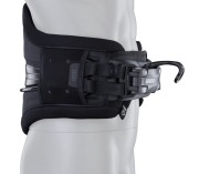 48252-4702_Trapez-Ion-Apex-kite-harness-on-manneqiun-2025-Black.jpg
