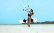 Deska-Kite-Duotone-Soleil-concept-blue-with-board-and-handle-2026.jpg