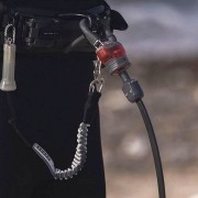Ion-Leash-kite-Tec-safety-leash-connected- to-harnes-and-chicken-loop-2026.jpg