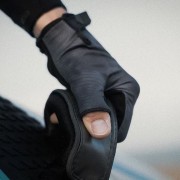 48230-4140-Rekawice-do-sportów-wodnych-Ion-Amara-Gloves-Half-Finger-keeping-the-strap-2026-Jet-Black.jpg