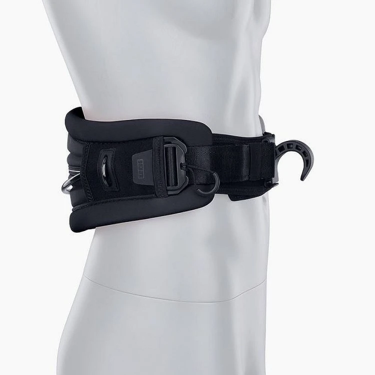 Trapez-wing-Ion-ARC-side-view-on-model-2026-black.jpg